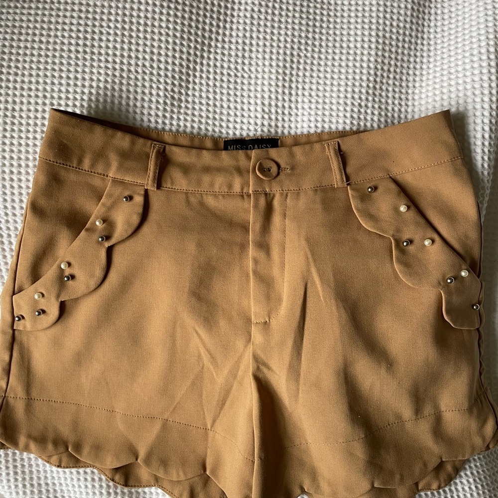 Miss Daisy Korea High Waist Tan Women's Shorts size Small